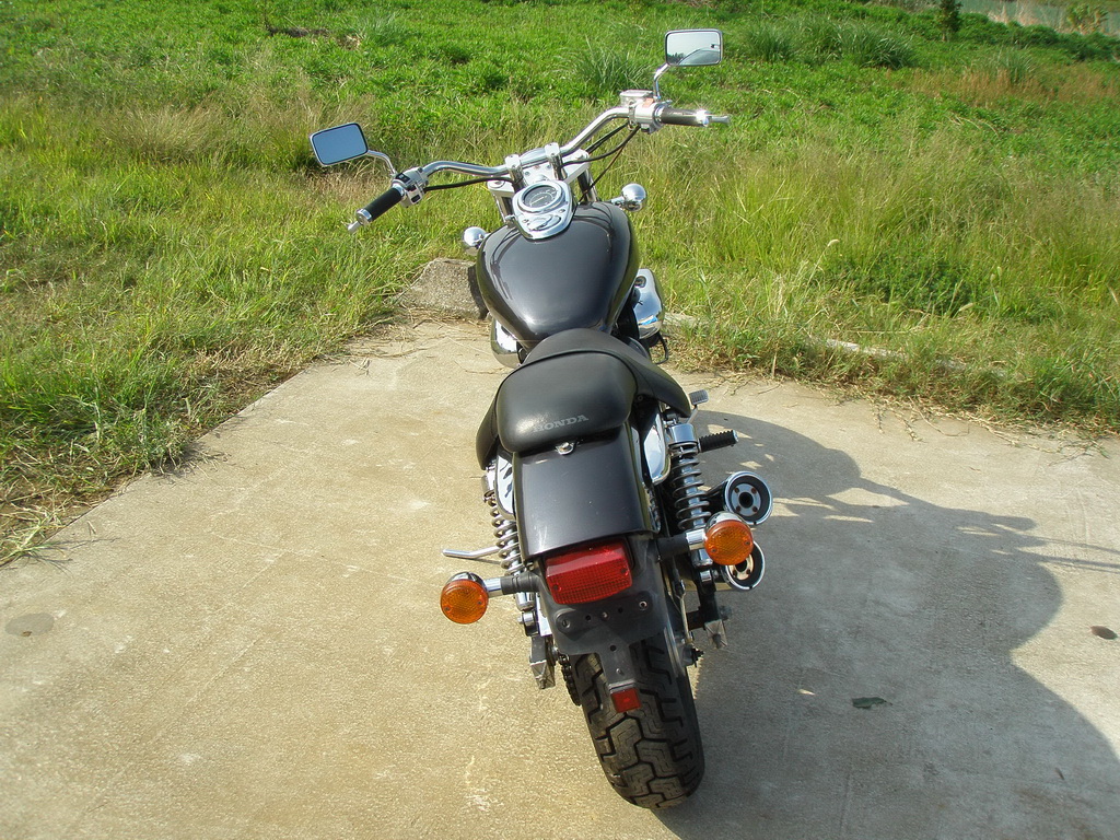Купить мотоцикл Honda Magna250 1996 фото 8